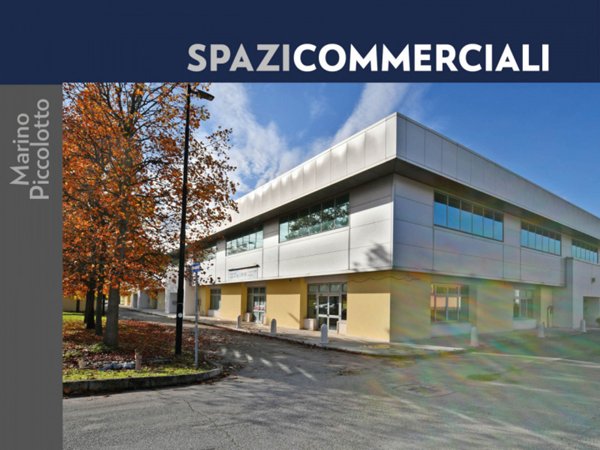 negozio in vendita ad Asolo