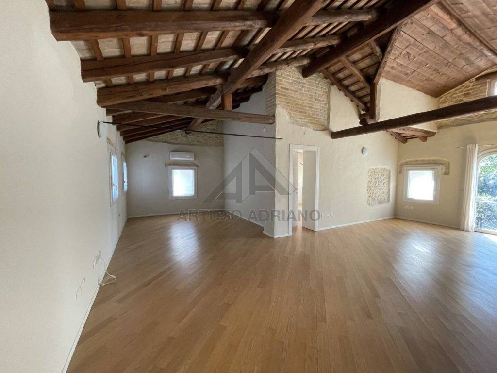 appartamento in vendita ad Asolo