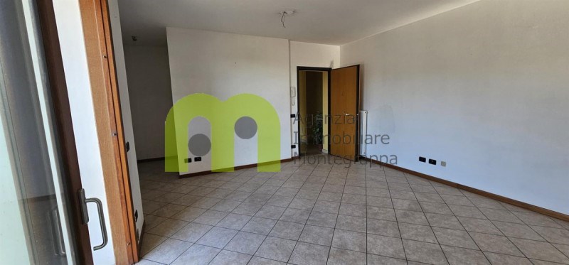 appartamento in vendita ad Asolo in zona Sant'Apollinare
