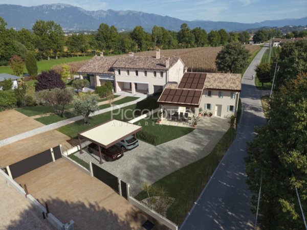 casa indipendente in vendita ad Asolo in zona Villa d'Asolo