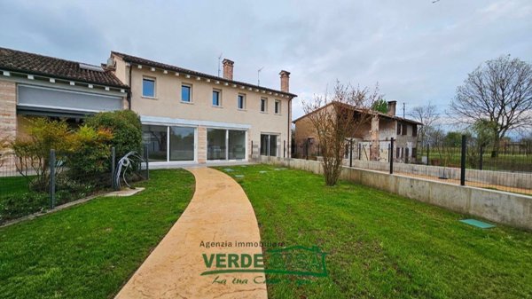 appartamento in vendita ad Asolo