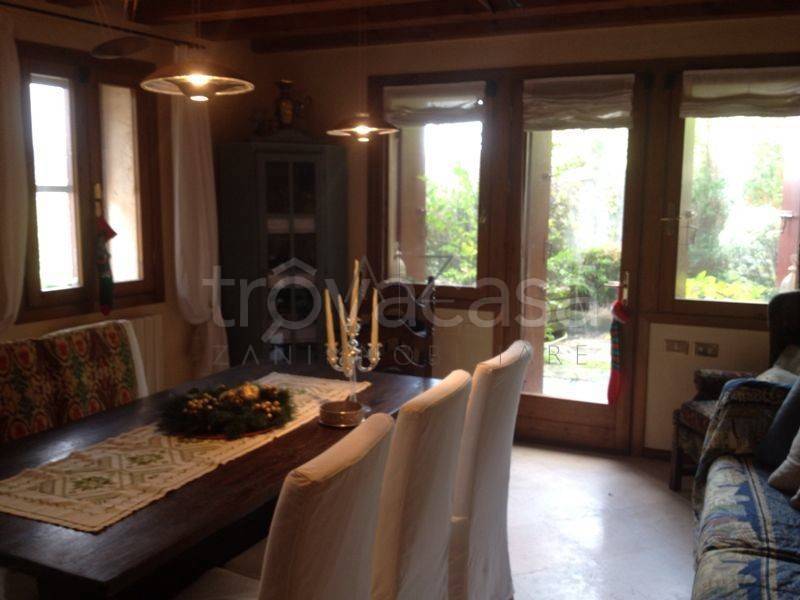 casa indipendente in vendita ad Asolo