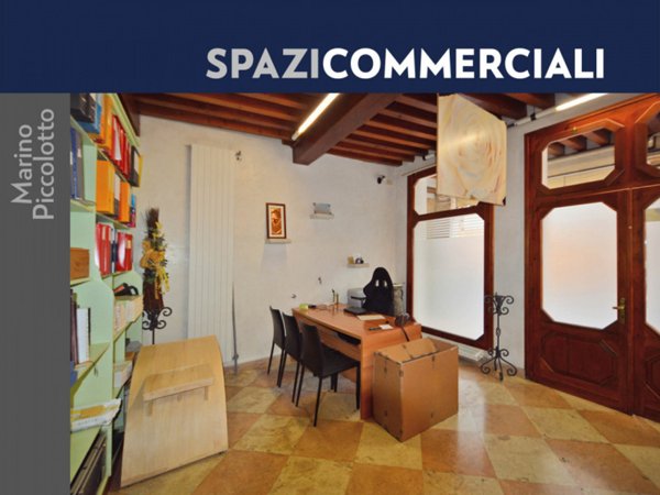 negozio in vendita ad Asolo
