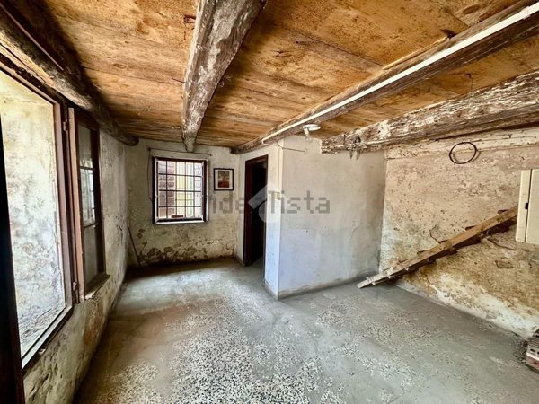 pentavano in vendita ad Asolo in zona Pagnano