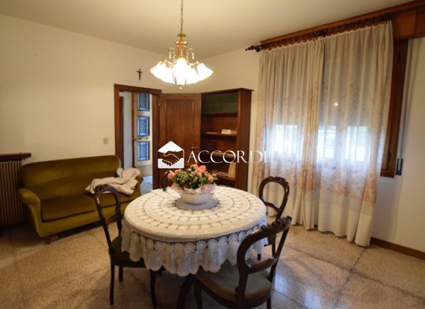casa indipendente in vendita ad Asolo