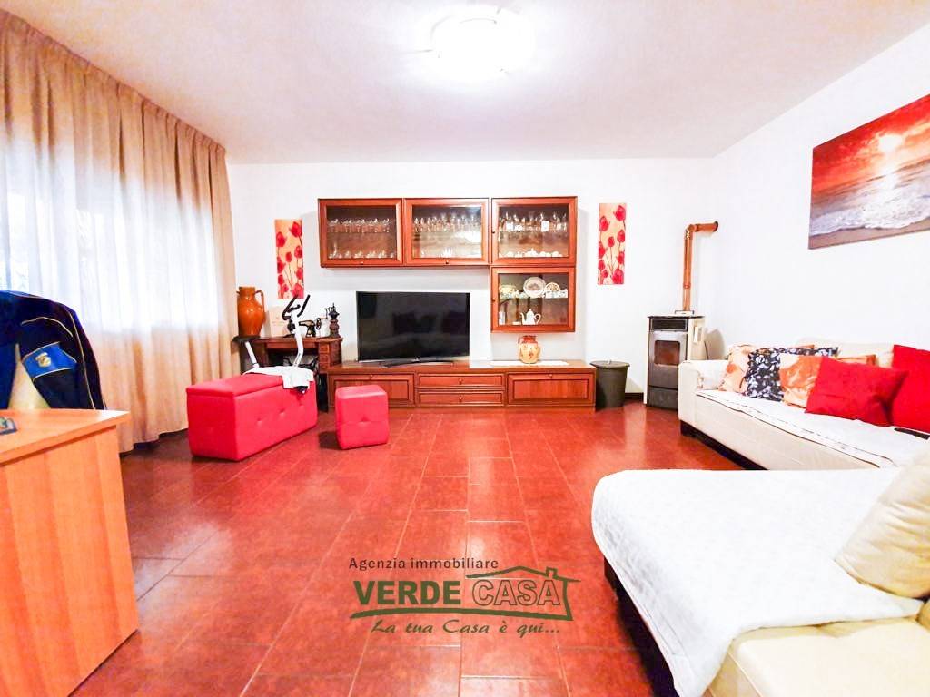 casa indipendente in vendita ad Asolo in zona Villa d'Asolo