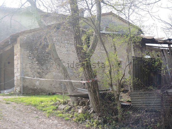 esavano in vendita ad Asolo