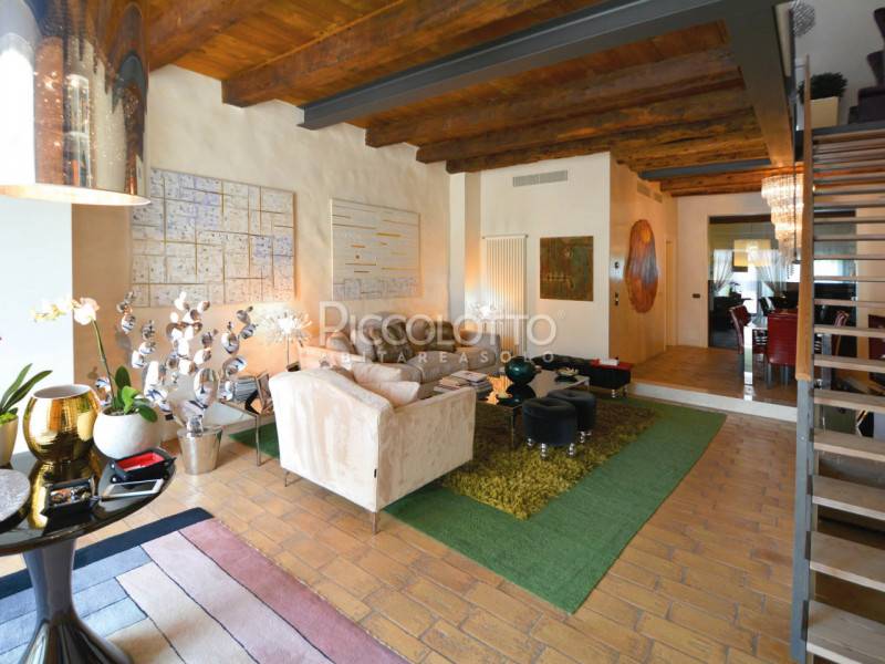 casa indipendente in vendita ad Asolo