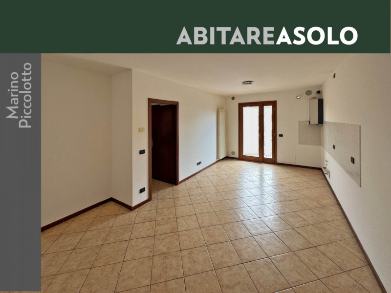 appartamento in vendita ad Asolo in zona Villa d'Asolo