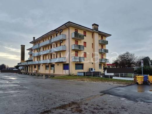 casa indipendente in vendita ad Asolo in zona Villa d'Asolo