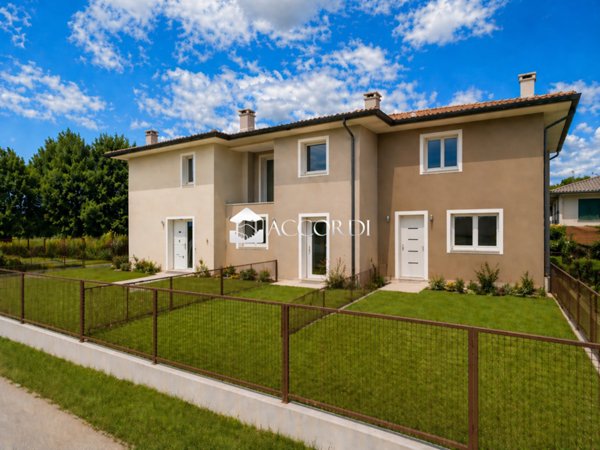 casa indipendente in vendita ad Asolo
