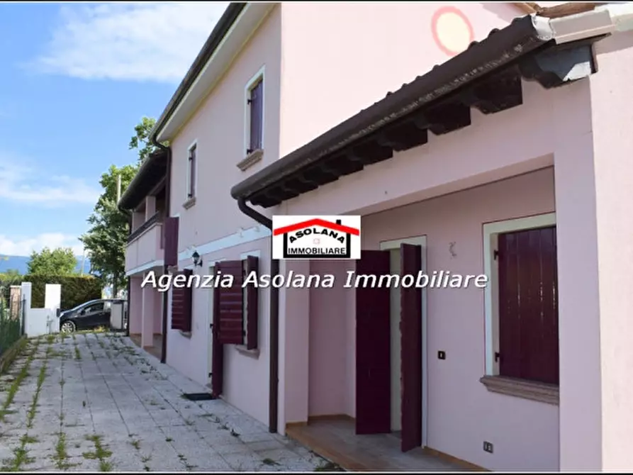 casa indipendente in vendita ad Asolo in zona Villa d'Asolo