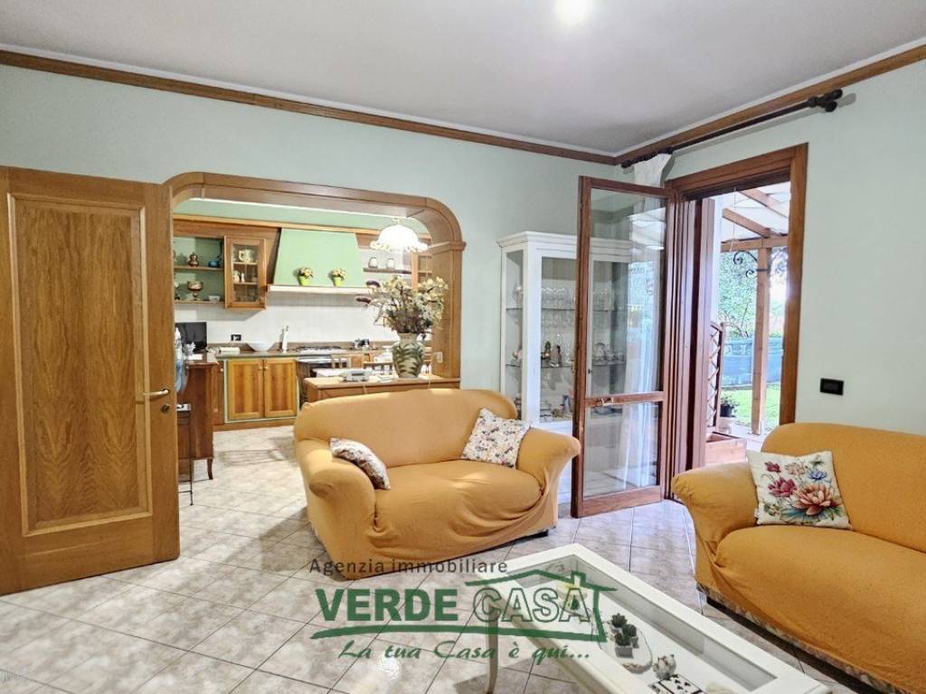 casa indipendente in vendita ad Asolo in zona Sant'Apollinare
