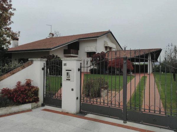 casa indipendente in vendita ad Asolo