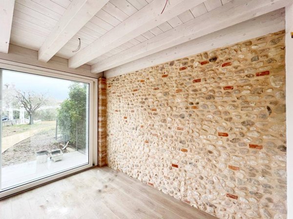 casa indipendente in vendita ad Asolo in zona Villa d'Asolo