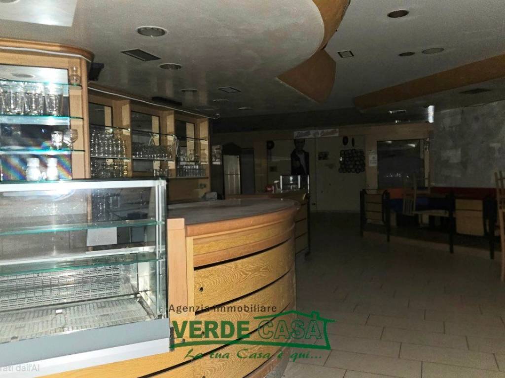 negozio in vendita ad Asolo