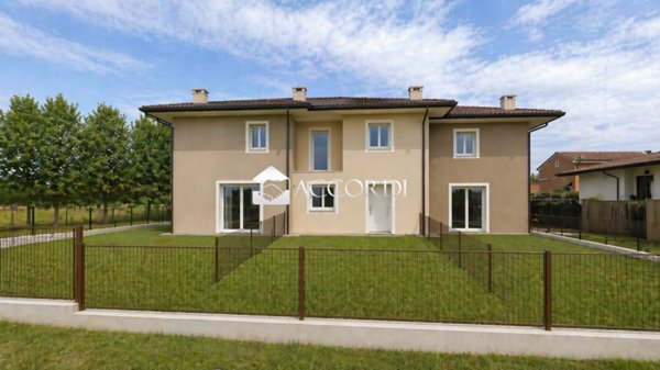 casa indipendente in vendita ad Asolo