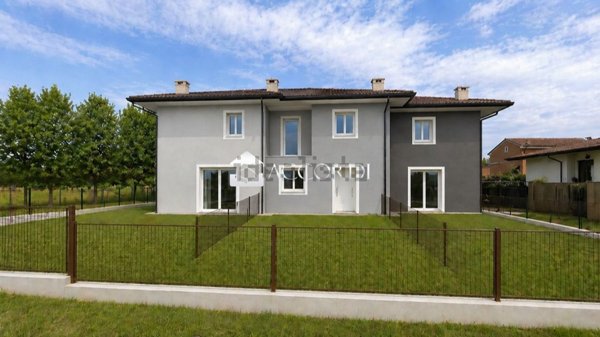 casa indipendente in vendita ad Asolo in zona Sant'Apollinare