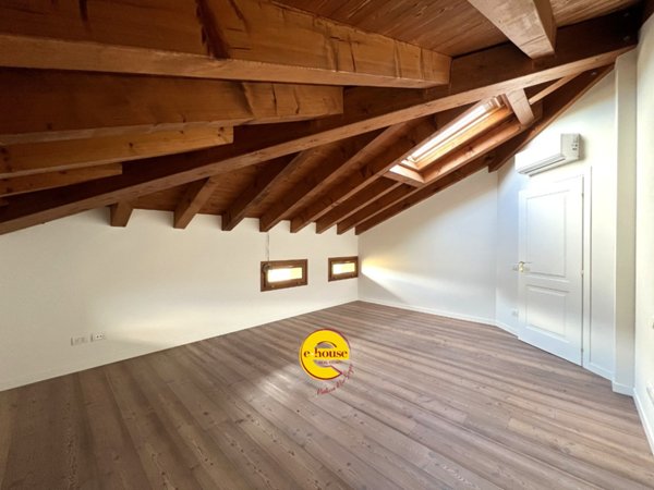 appartamento in vendita ad Asolo