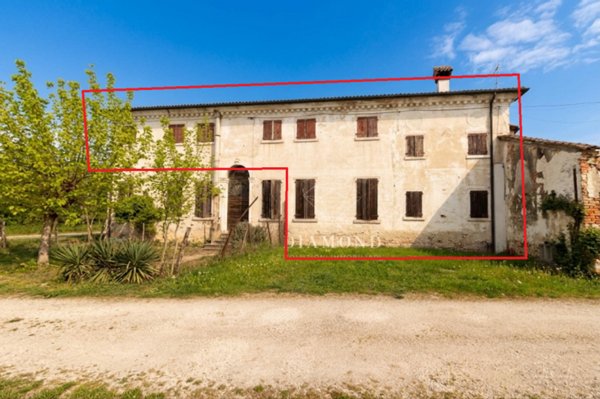 casa indipendente in vendita ad Asolo in zona Villa d'Asolo