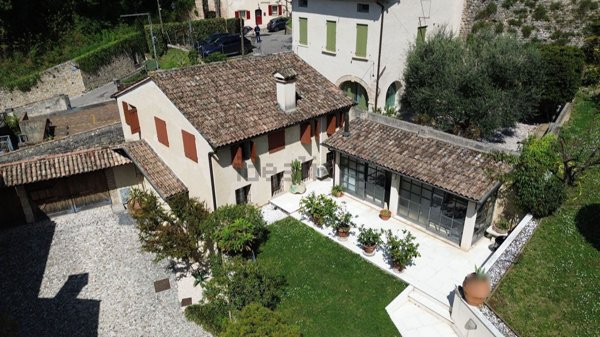 casa indipendente in vendita ad Asolo