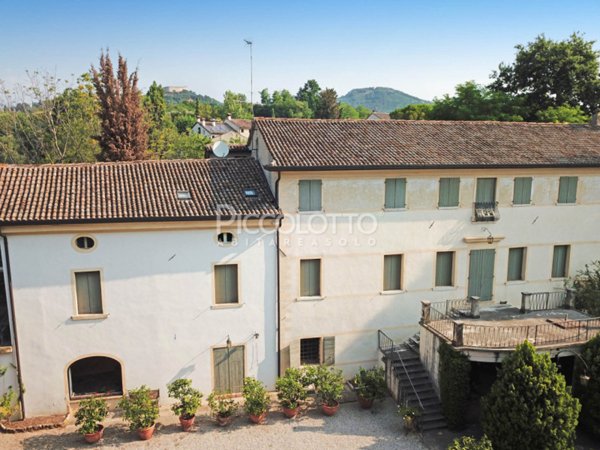 villa in vendita ad Asolo