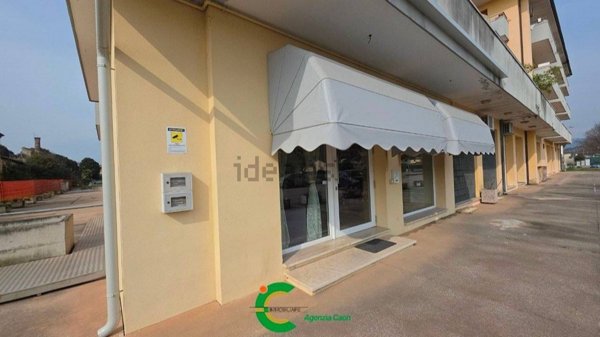 casa indipendente in vendita ad Asolo in zona Villa d'Asolo