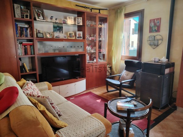 casa indipendente in vendita ad Asolo in zona Villa d'Asolo
