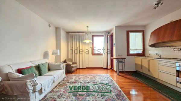 appartamento in vendita ad Asolo in zona Sant'Apollinare