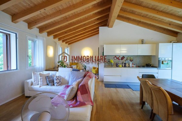 appartamento in vendita ad Asolo in zona Pagnano