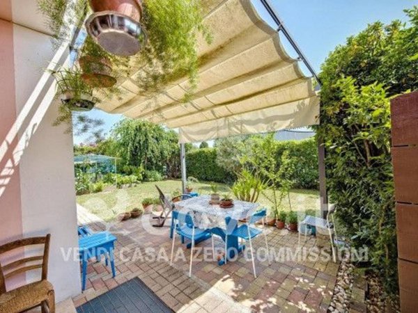 appartamento in vendita ad Asolo in zona Villa d'Asolo