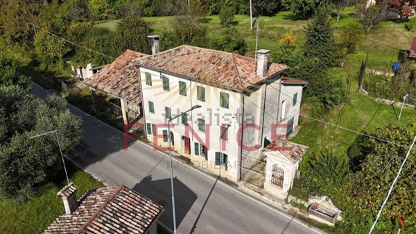 casa indipendente in vendita ad Asolo