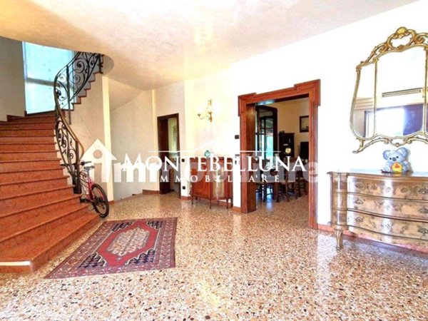 casa indipendente in vendita ad Asolo