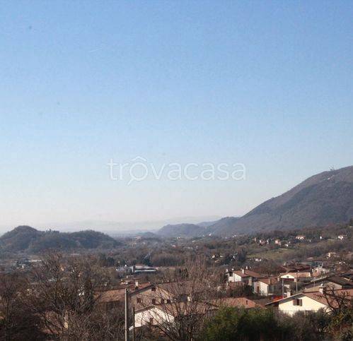 casa indipendente in vendita a Borso del Grappa