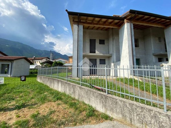 casa indipendente in vendita a Borso del Grappa in zona Sant'Eulalia