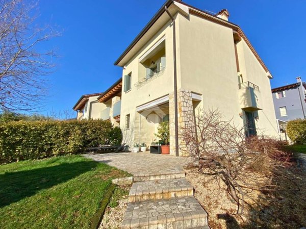 casa indipendente in vendita a Borso del Grappa in zona Sant'Eulalia
