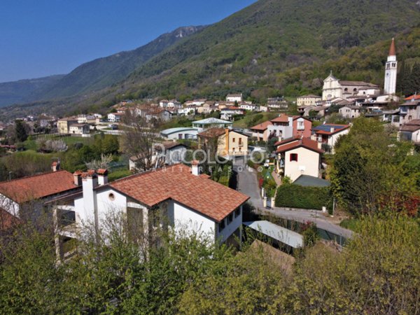 casa indipendente in vendita a Borso del Grappa