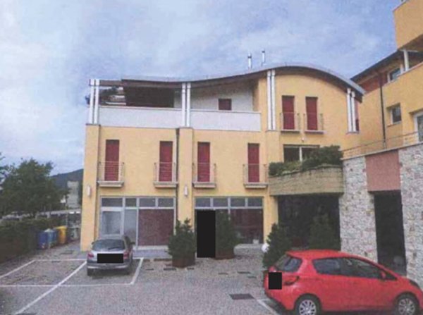 negozio in vendita a Borso del Grappa