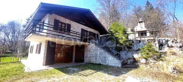 casa indipendente in vendita a Borso del Grappa