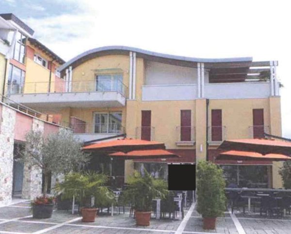 negozio in vendita a Borso del Grappa
