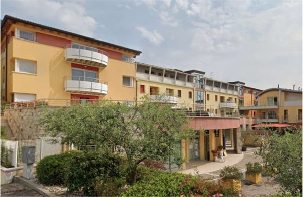 negozio in vendita a Borso del Grappa