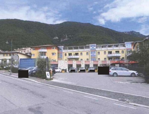 negozio in vendita a Borso del Grappa
