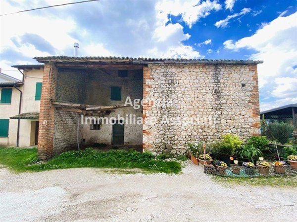 casa indipendente in vendita a Borso del Grappa in zona Semonzo