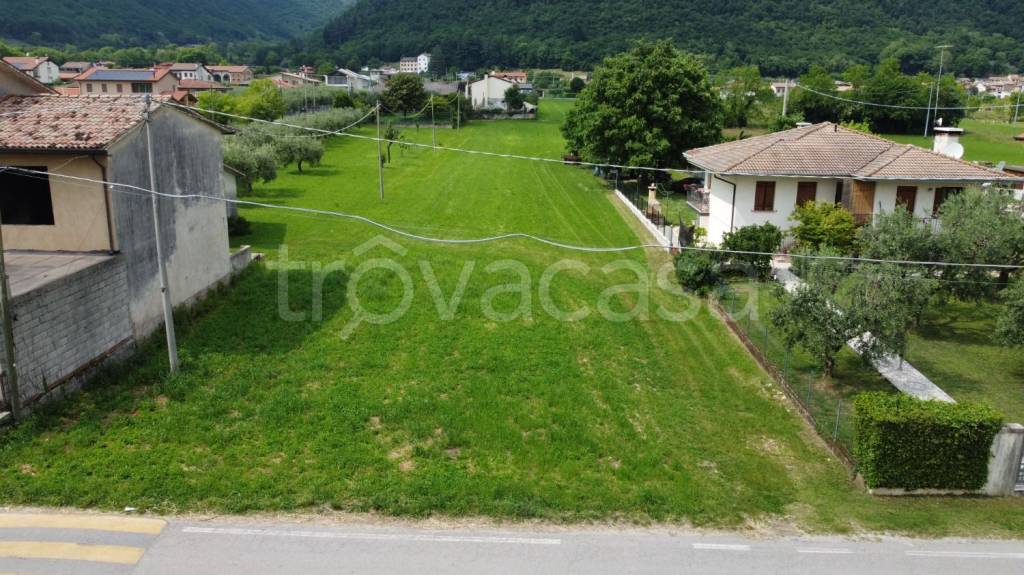 terreno edificabile in vendita a Borso del Grappa