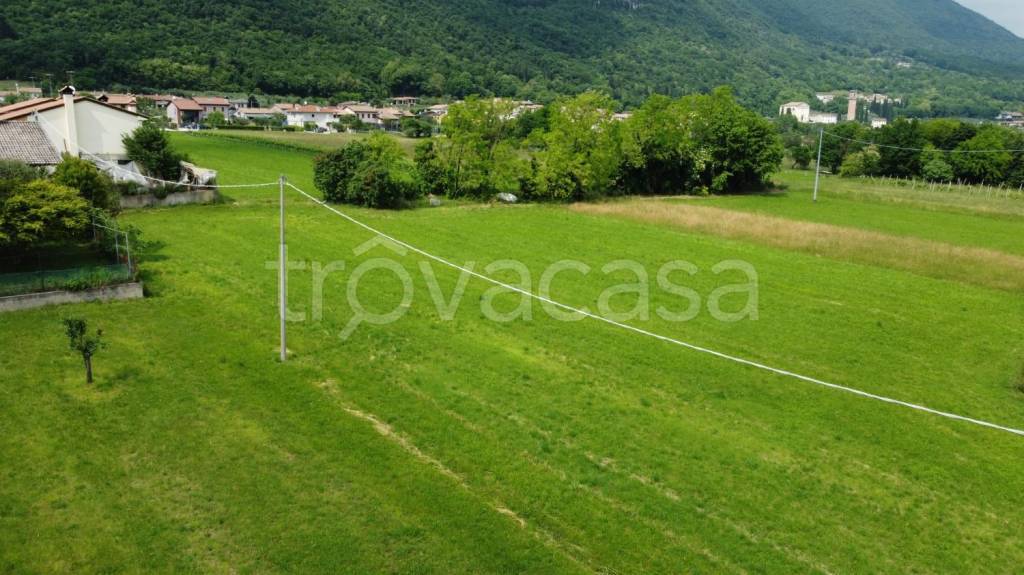 terreno edificabile in vendita a Borso del Grappa