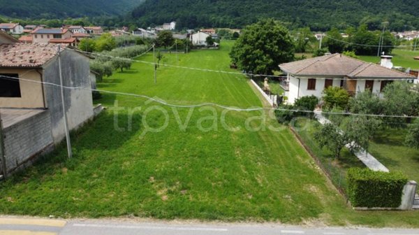 terreno edificabile in vendita a Borso del Grappa