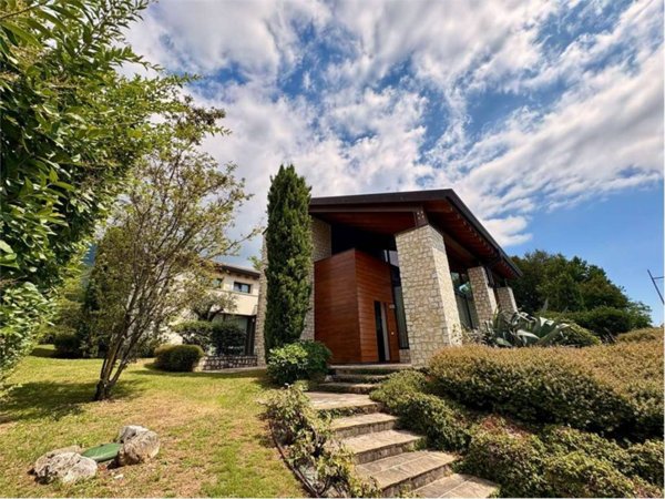 casa indipendente in vendita a Borso del Grappa