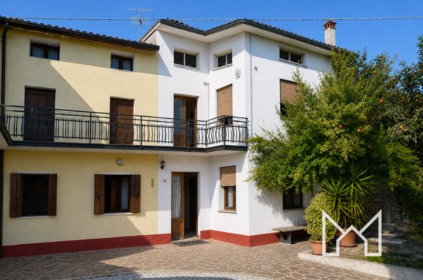 casa indipendente in vendita a Borso del Grappa