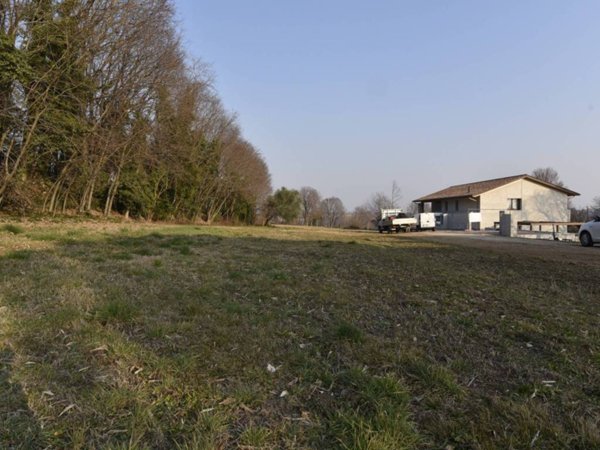 terreno edificabile in vendita a Borso del Grappa in zona Semonzo
