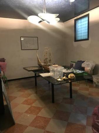 negozio in vendita a Borso del Grappa